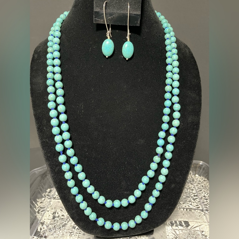 Turquoise Beaded Necklace and Earring Set